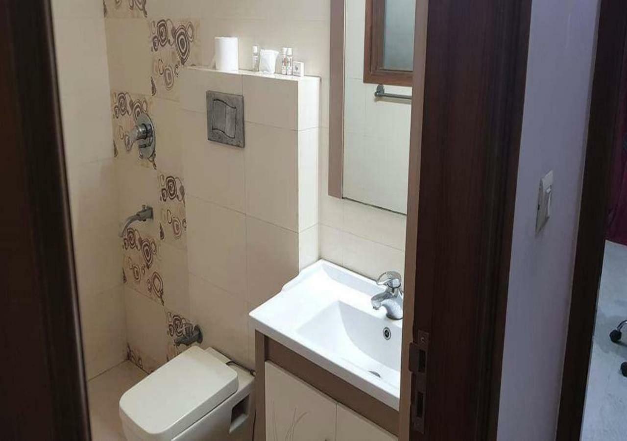 Hotel J P Residency Greater Noida Exterior foto