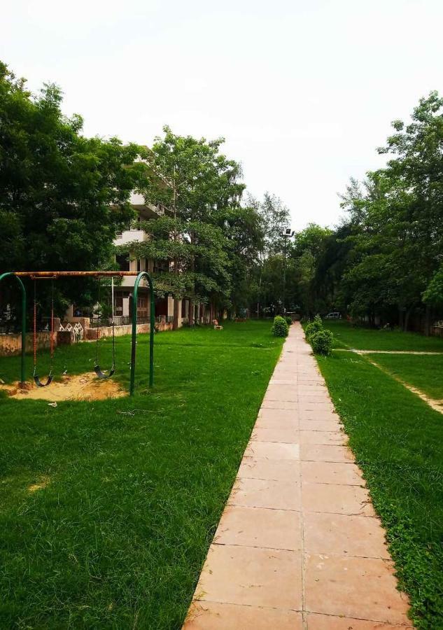 Hotel J P Residency Greater Noida Exterior foto